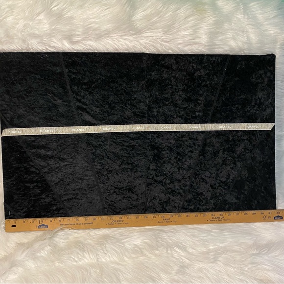 Authentic Chanel Ribbon - Picture 5 of 10